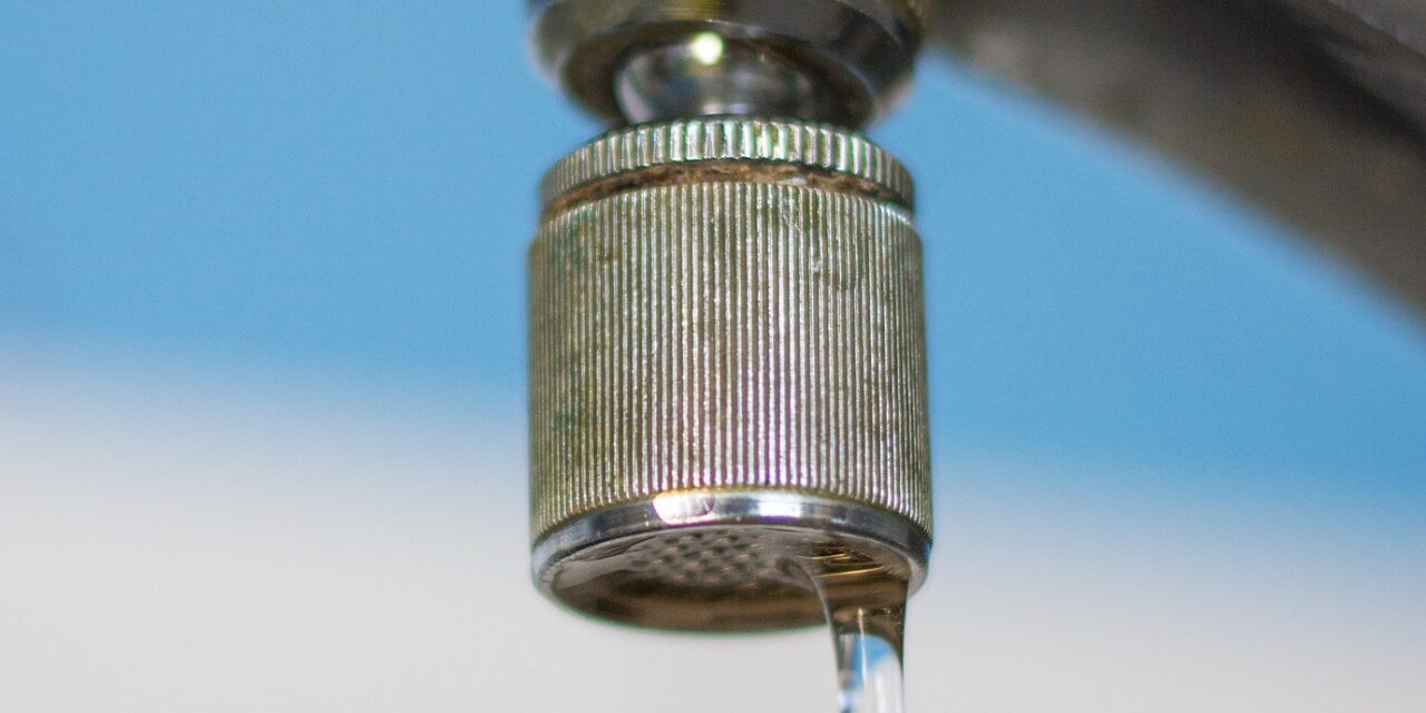 Fuites d’eau dénoncées à Nantes 