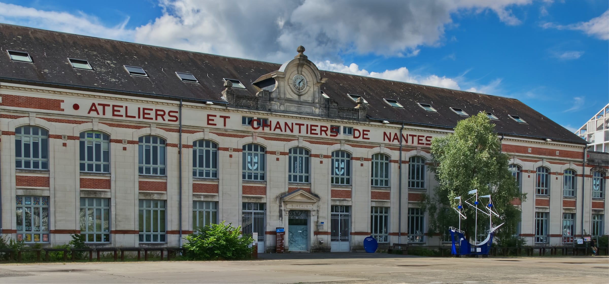 bâtiment des ateliers et chantiers de Nantes