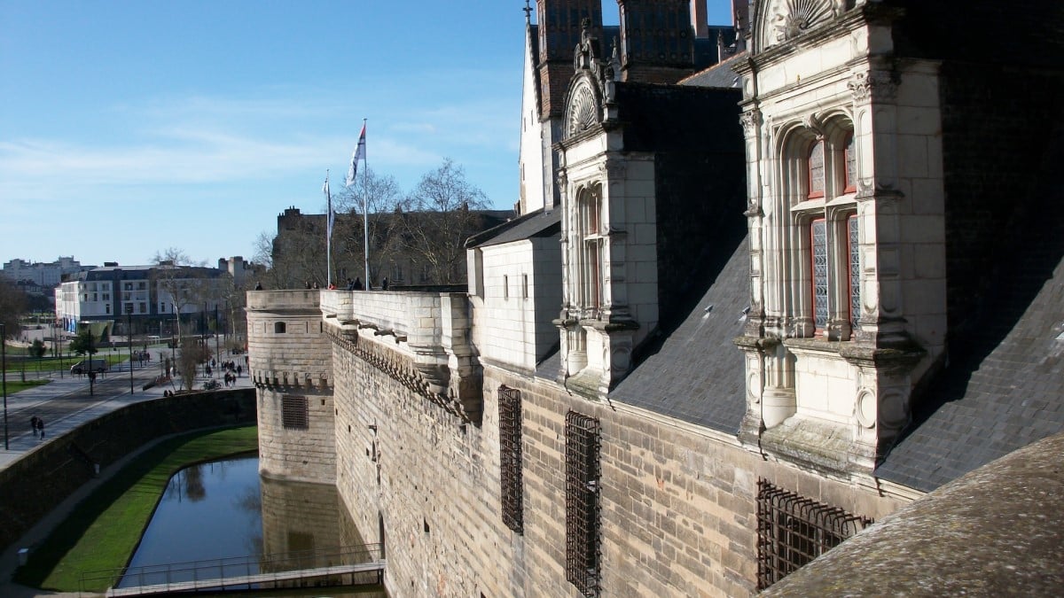 Les toits du château de la duchesse Anne