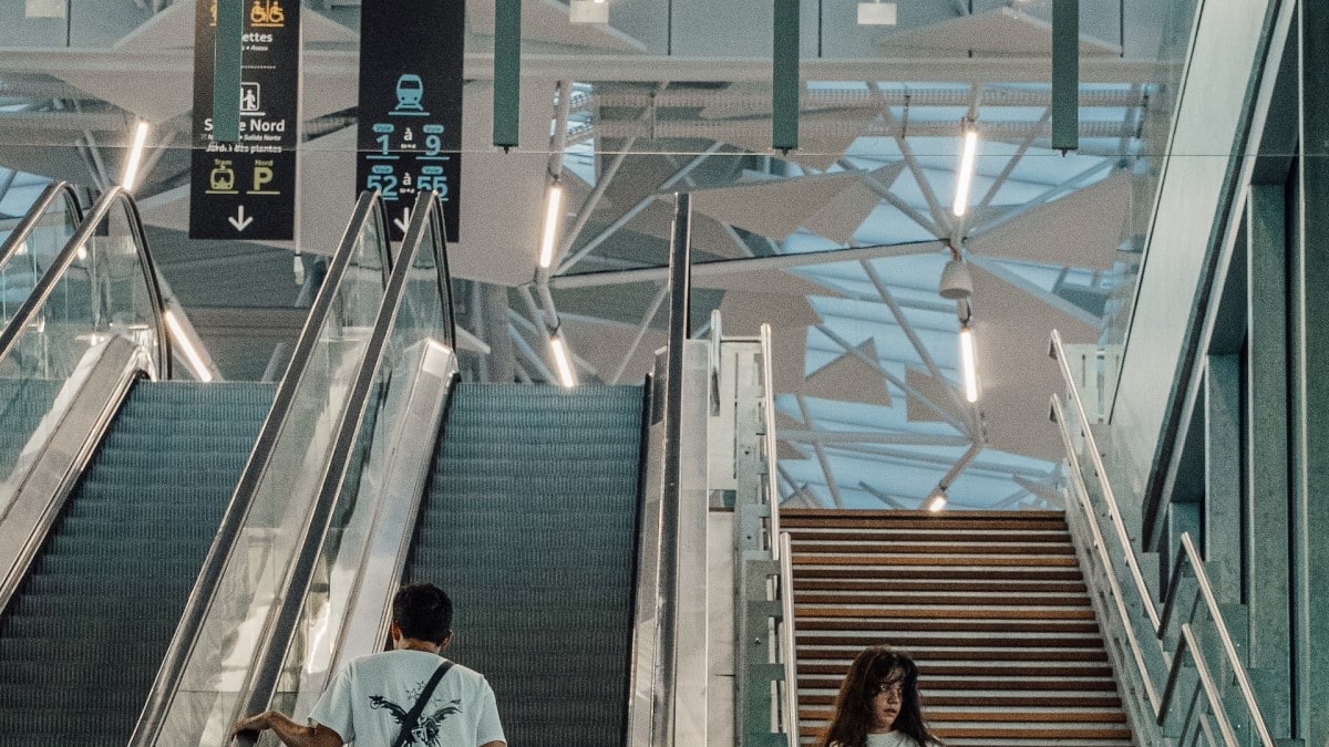 escalator gare de Nantes