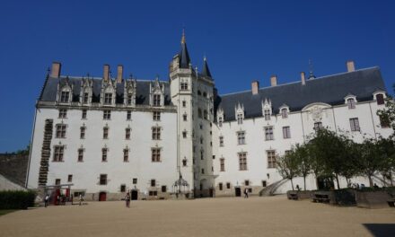 Comment s’appelle le Château à Nantes ?