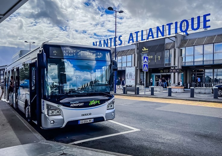 Navette aéroport de Nantes arrivée à l'aéroport